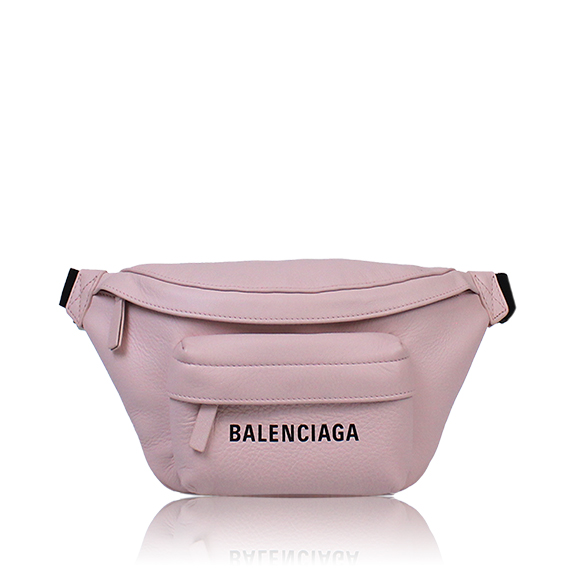 BALENCIAGA（バレンシアガ）｜海外ブランドの人気＆最新バッグ情報