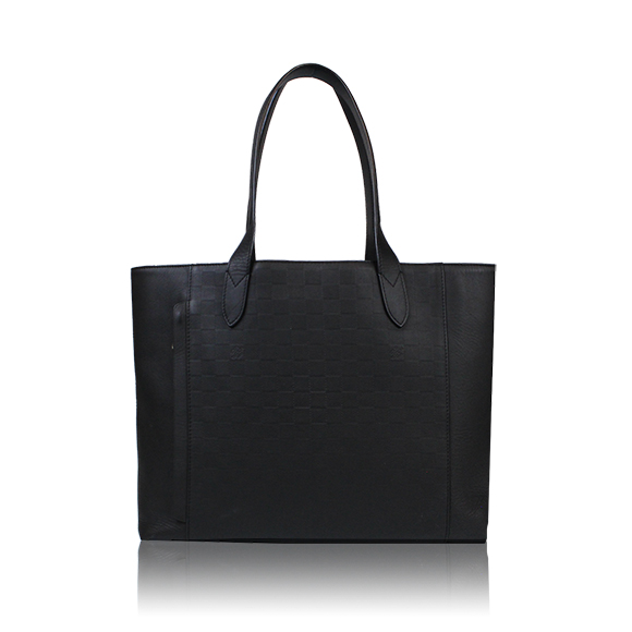 LOUIS VUITTON カバヴォワヤージュ 