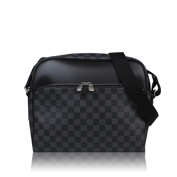 LOUIS VUITTON デイトンMM 32 x27 x8cm(幅 x 高さ x マチ)