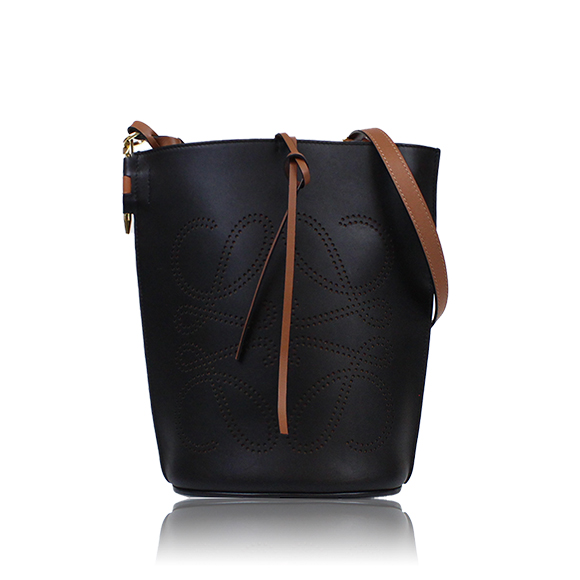 LOEWE ゲートバケットショルダー 
