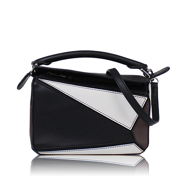 LOEWE パズルバッグミニ 17&nbsp;x12&nbsp;x7cm(幅&nbsp;x 高さ&nbsp;x マチ)