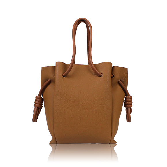 LOEWE フラメンコ 23&nbsp;x28&nbsp;x10cm(幅&nbsp;x 高さ&nbsp;x マチ)