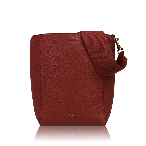 CELINE ソーサングル 17 x25 x11cm(幅 x 高さ x マチ)