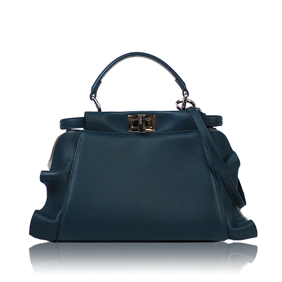 FENDI ミニピーカブー 