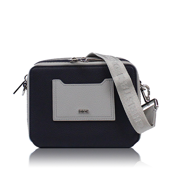 Dior メッセンジャーポーチ 