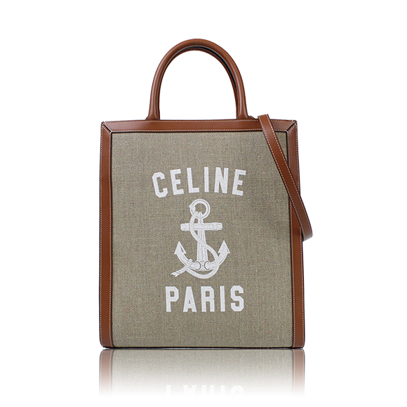 CELINE スモールバーティカルカバ 28&nbsp;x32&nbsp;x6cm(幅&nbsp;x 高さ&nbsp;x マチ)