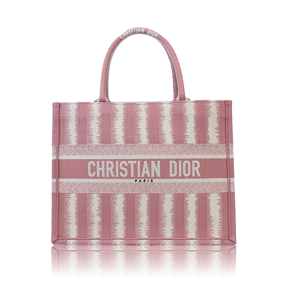Dior ブックトートミディアム 36&nbsp;x27&nbsp;x16cm(幅&nbsp;x 高さ&nbsp;x マチ)