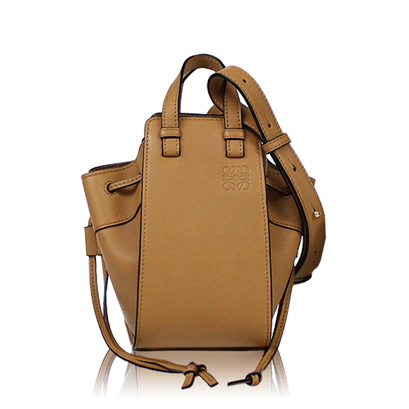 LOEWE ハンモックドローストリングミニ 15 x18 x11cm(幅 x 高さ x マチ)