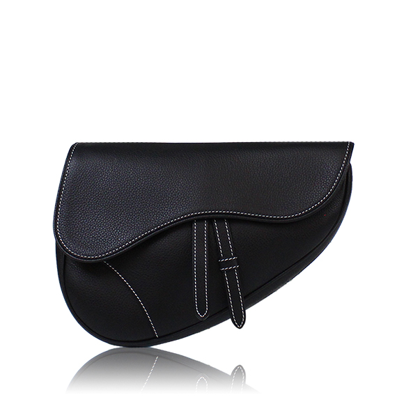 Dior サドルバッグ 25 x19 x4cm(幅 x 高さ x マチ)