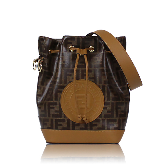 FENDI モントレゾール 17&nbsp;x24&nbsp;x15cm(幅&nbsp;x 高さ&nbsp;x マチ)