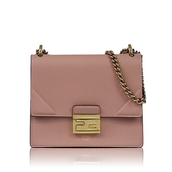 FENDI キャンユースモール 19&nbsp;x12&nbsp;x8cm(幅&nbsp;x 高さ&nbsp;x マチ)