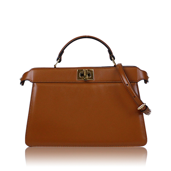 FENDI ピーカブーアイシーユーイーストウエスト 28&nbsp;x18&nbsp;x11cm(幅&nbsp;x 高さ&nbsp;x マチ)