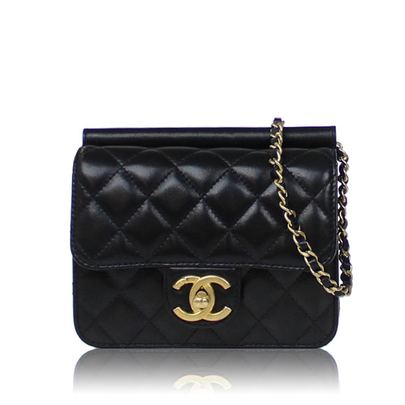 CHANEL チェーンショルダーバッグ 15&nbsp;x11&nbsp;x3cm(幅&nbsp;x 高さ&nbsp;x マチ)