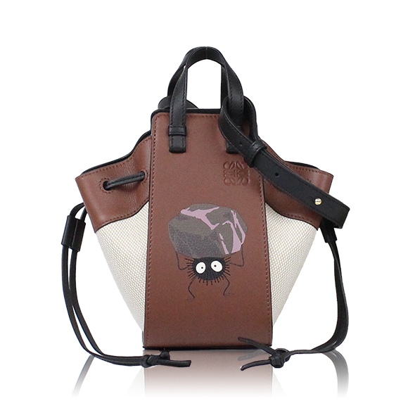 LOEWE ハンモックドローストリングミニ 