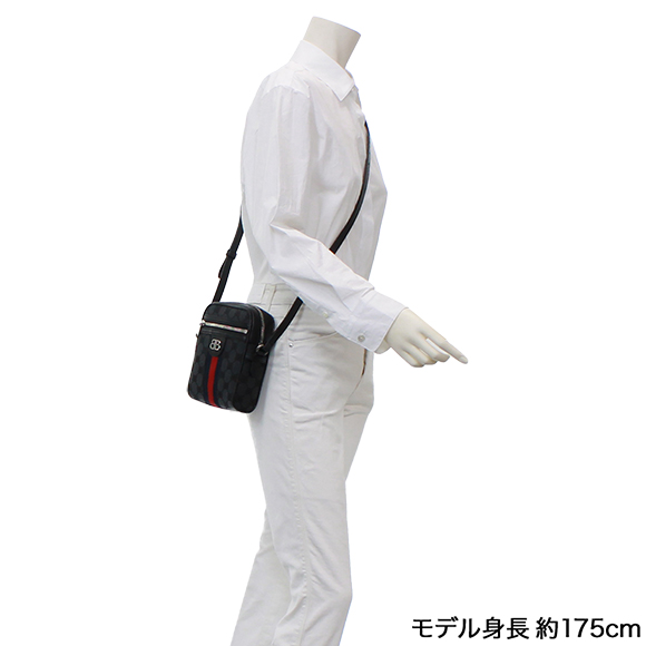 ショルダーバッグ
