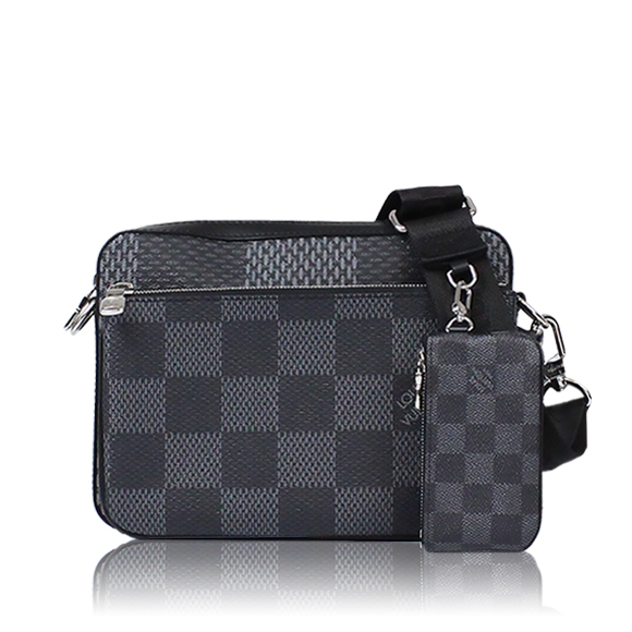 LOUIS VUITTON トリオメッセンジャー 