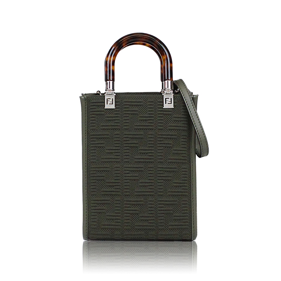 FENDI サンシャインショッパースモール 14&nbsp;x17&nbsp;x4cm(幅&nbsp;x 高さ&nbsp;x マチ)