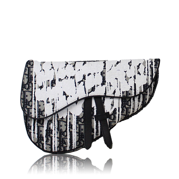 Dior サドルバッグ 27 x19 x4cm(幅 x 高さ x マチ)