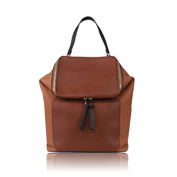 LOEWE ゴヤバックパック 32&nbsp;x37&nbsp;x15cm(幅&nbsp;x 高さ&nbsp;x マチ)