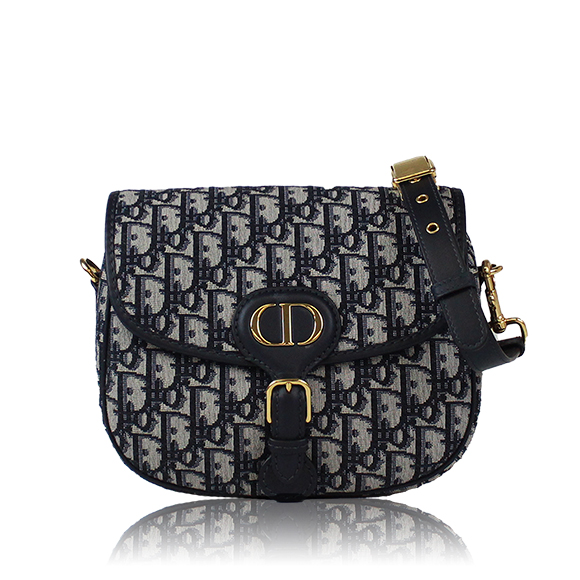 Dior ボビーミディアムバッグ 21&nbsp;x16&nbsp;x6cm(幅&nbsp;x 高さ&nbsp;x マチ)