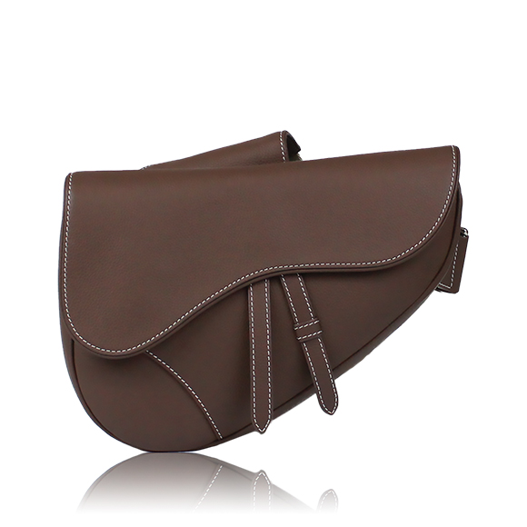 Dior サドルバッグ 26 x19 x4cm(幅 x 高さ x マチ)