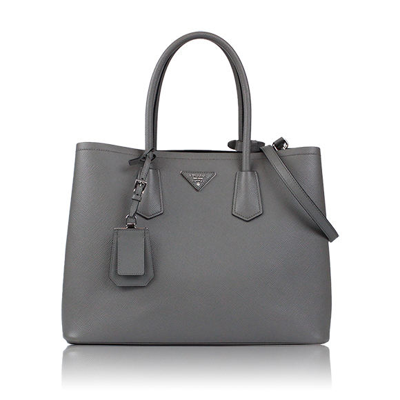 PRADA サフィアーノキュイール 35&nbsp;x27&nbsp;x17cm(幅&nbsp;x 高さ&nbsp;x マチ)