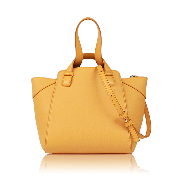 LOEWE ハンモックナゲット 20&nbsp;x20&nbsp;x17cm(幅&nbsp;x 高さ&nbsp;x マチ)