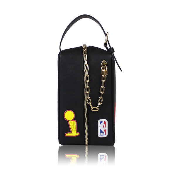 LOUIS VUITTON クロークドップキット 14 x23 x14cm(幅 x 高さ x マチ)