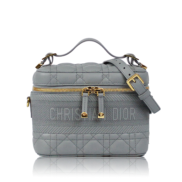 Dior スモールヴァニティ 18 x13 x10cm(幅 x 高さ x マチ)