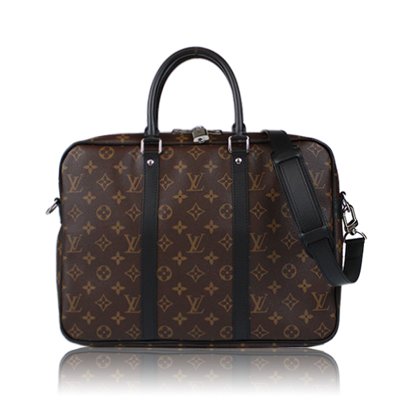LOUIS VUITTON ポルトドキュマンヴォワヤージュPM 36&nbsp;x27&nbsp;x5cm(幅&nbsp;x 高さ&nbsp;x マチ)