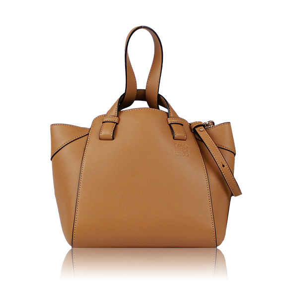 LOEWE ハンモックナゲット 20&nbsp;x19&nbsp;x17cm(幅&nbsp;x 高さ&nbsp;x マチ)