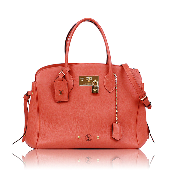 LOUIS VUITTON ミラMM 30&nbsp;x26&nbsp;x14cm(幅&nbsp;x 高さ&nbsp;x マチ)