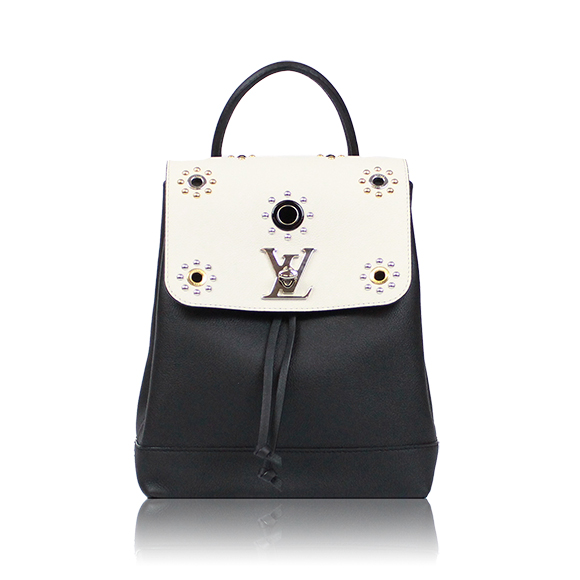 LOUIS VUITTON ロックミーバックパック 21 x25 x12cm(幅 x 高さ x マチ)