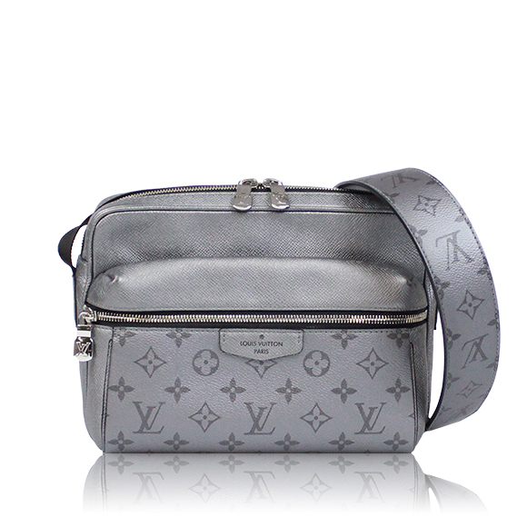 LOUIS VUITTON アウトドアメッセンジャー 