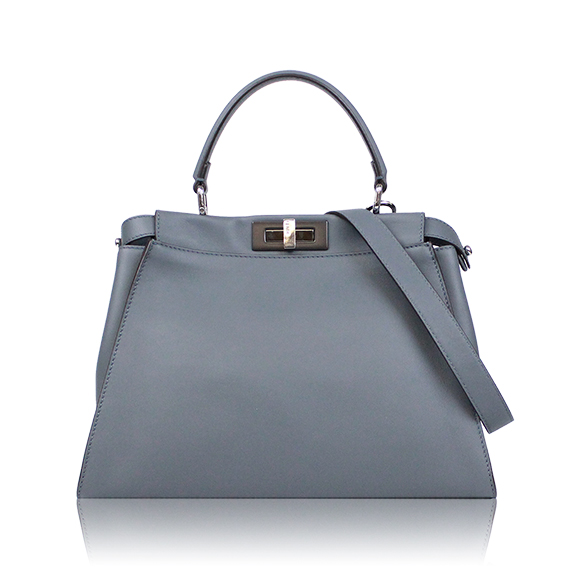 FENDI ピーカブー 