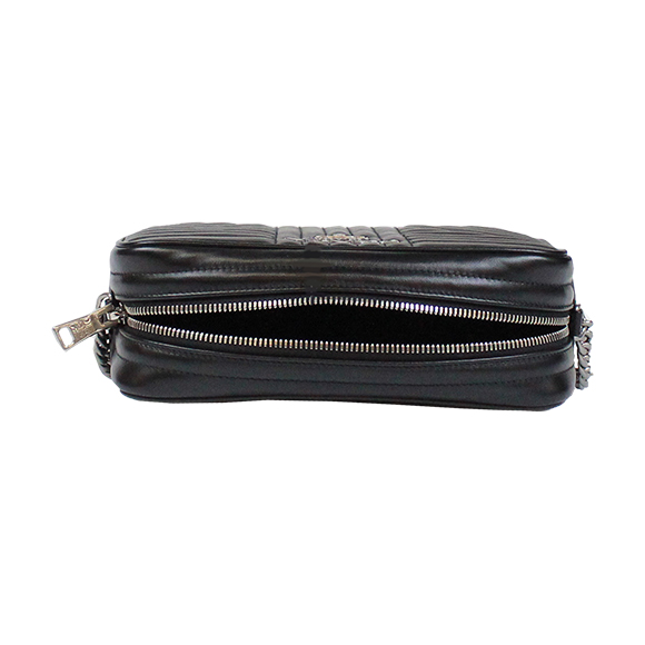 チェーンショルダーバッグ