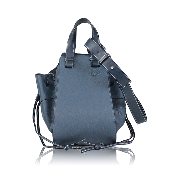 LOEWE ハンモックドローストリング 