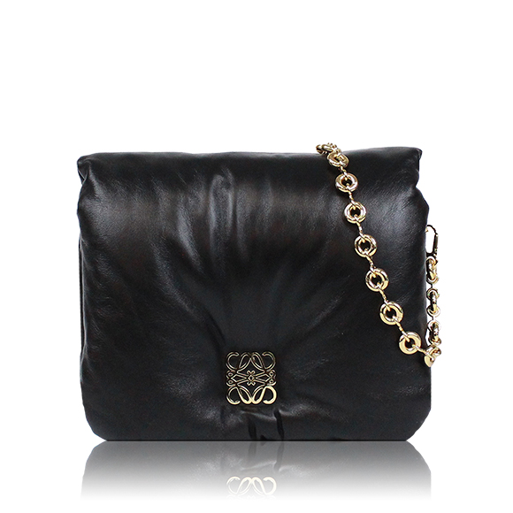 LOEWE パファーゴヤバッグ 23 x17 x7cm(幅 x 高さ x マチ)