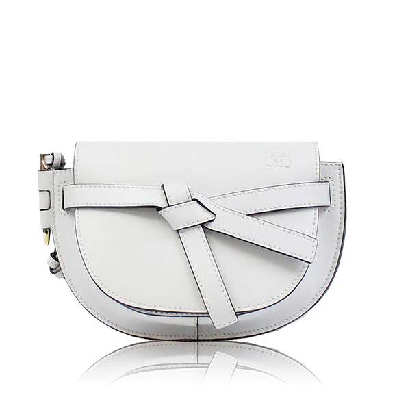 LOEWE ゲートバムバッグ 20 x13 x8cm(幅 x 高さ x マチ)