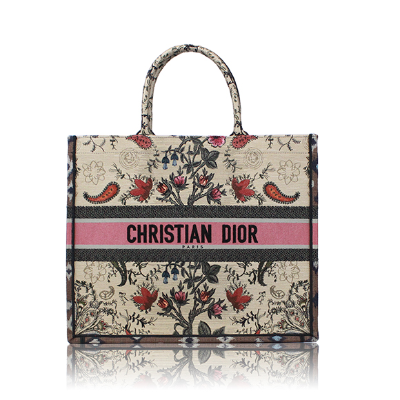 Dior ブックトート 42&nbsp;x35&nbsp;x18cm(幅&nbsp;x 高さ&nbsp;x マチ)