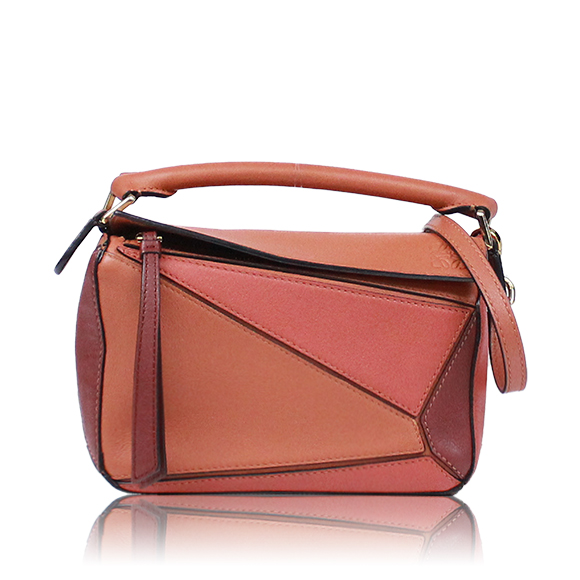 LOEWE パズルバッグミニ 17&nbsp;x12&nbsp;x7cm(幅&nbsp;x 高さ&nbsp;x マチ)