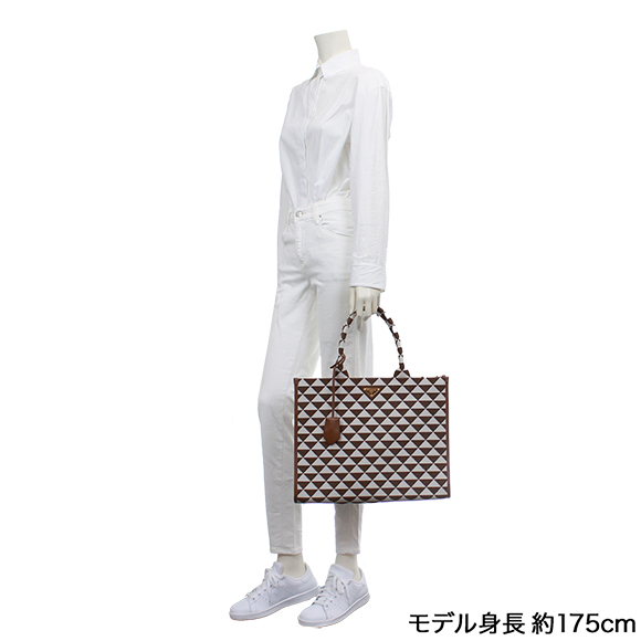 PRADA シンボルエンブロイダリーファブリックラージハンドバッグ PRADA - 【美品】PRADA シンボル エンブロイダリーファブリック