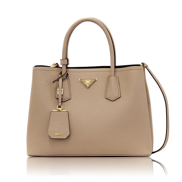 PRADA サフィアーノ 