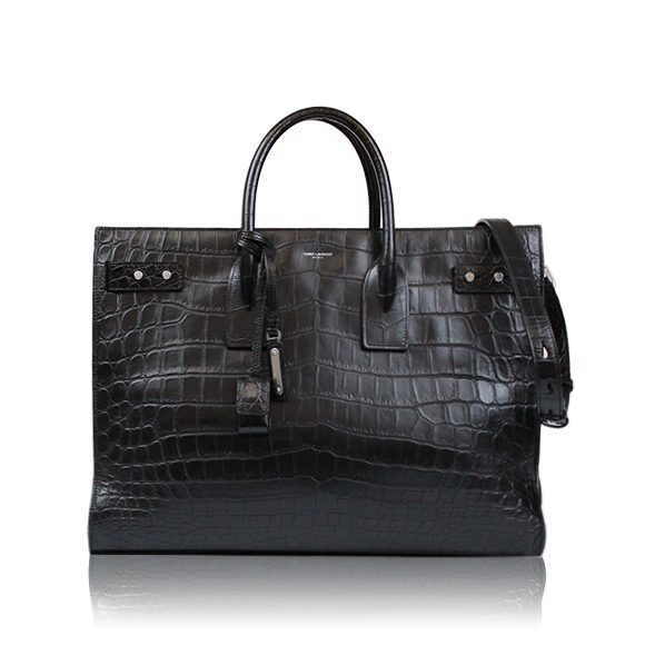 SAINT LAURENT シンラージサックドジュールスープル 40&nbsp;x32&nbsp;x12cm(幅&nbsp;x 高さ&nbsp;x マチ)