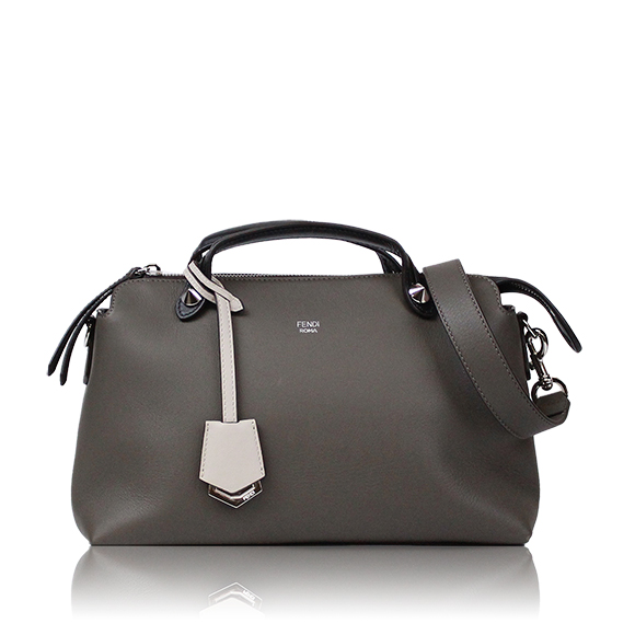 FENDI バイザウェイミディアム 28&nbsp;x18&nbsp;x13cm(幅&nbsp;x 高さ&nbsp;x マチ)
