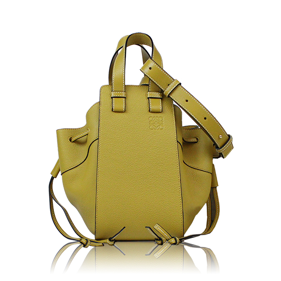 LOEWE ハンモックドローストリングスモール 
