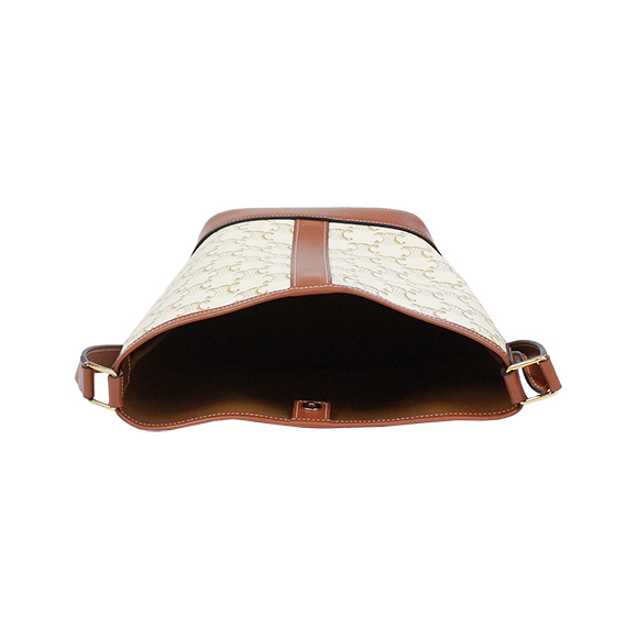 CELINE（セリーヌ）スモールバケット