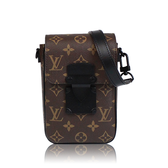 LOUIS VUITTON Sロックヴェルティカルウェアラブルウォレット 