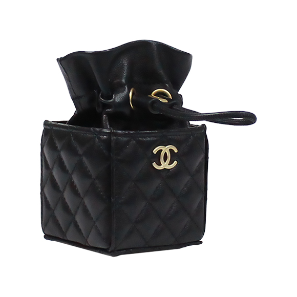 CHANEL(シャネル)チェーンショルダーバッグ