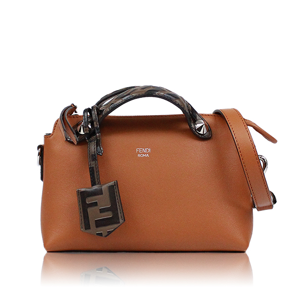 FENDI バイザウェイスモール 